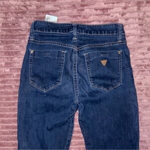 ‘Guess’ skinny jeans size 26 regular, blue color with tan thread
